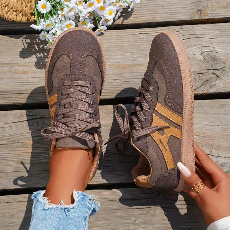 Zapatillas Casual MODENZA - Una pisada cómoda todo el día